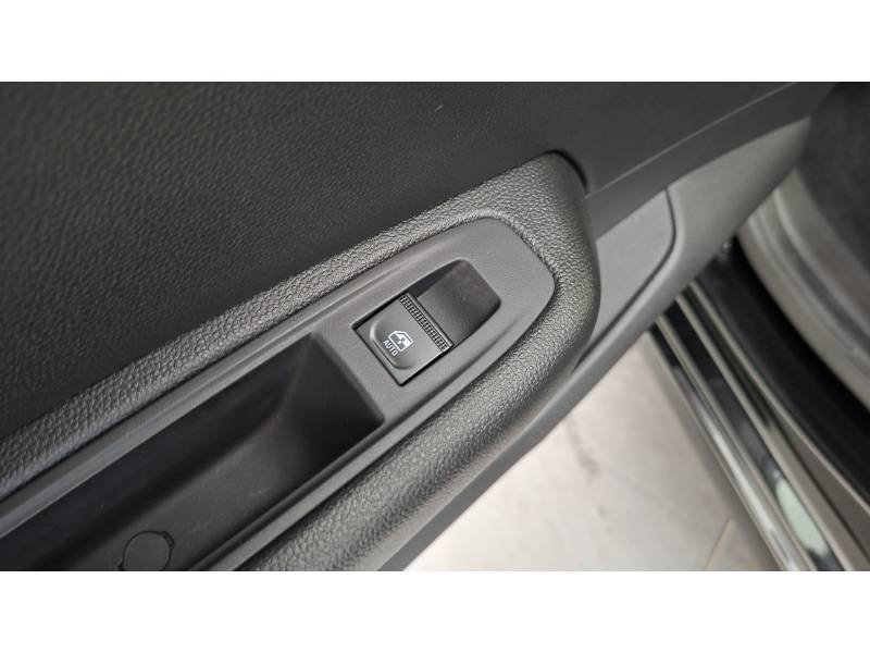 Renault Clio - Photo 32