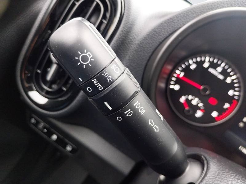 Kia Picanto - Photo 15