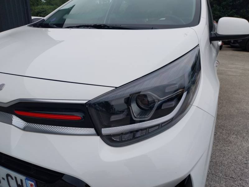 Kia Picanto - Photo 32