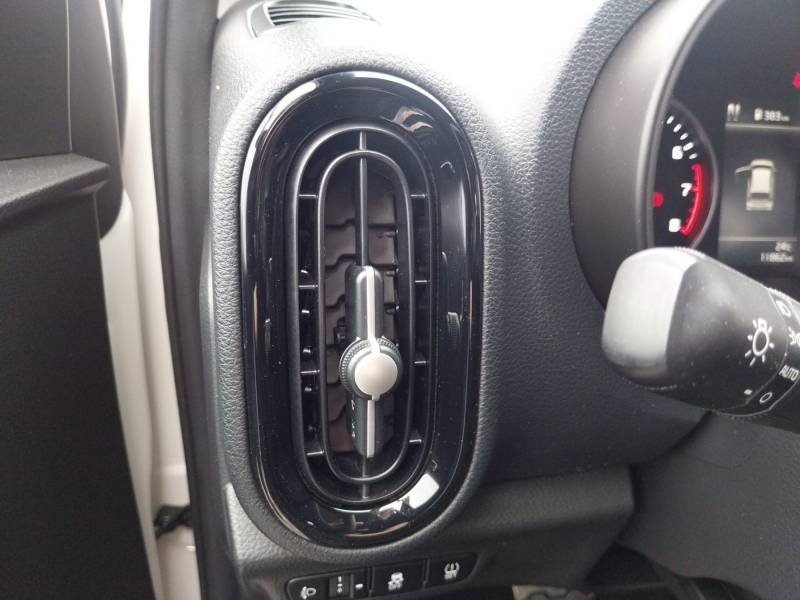 Kia Picanto - Photo 38