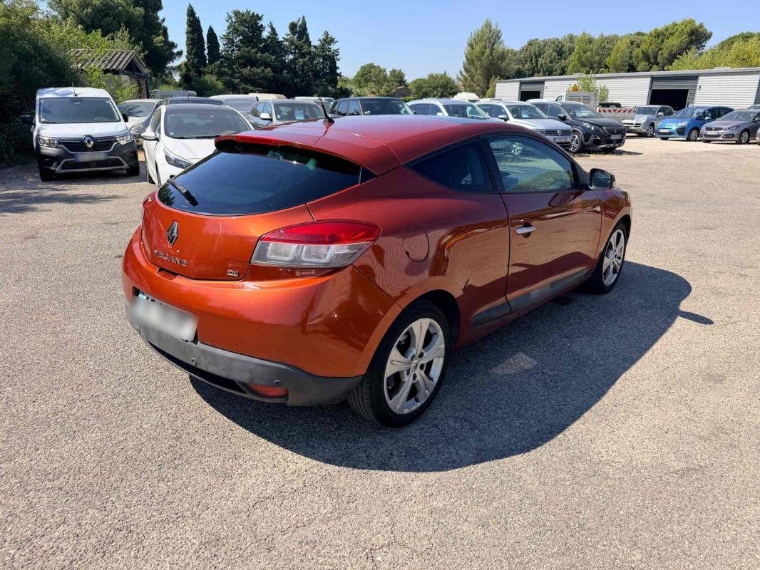 Renault Mégane Coupé - Photo 4