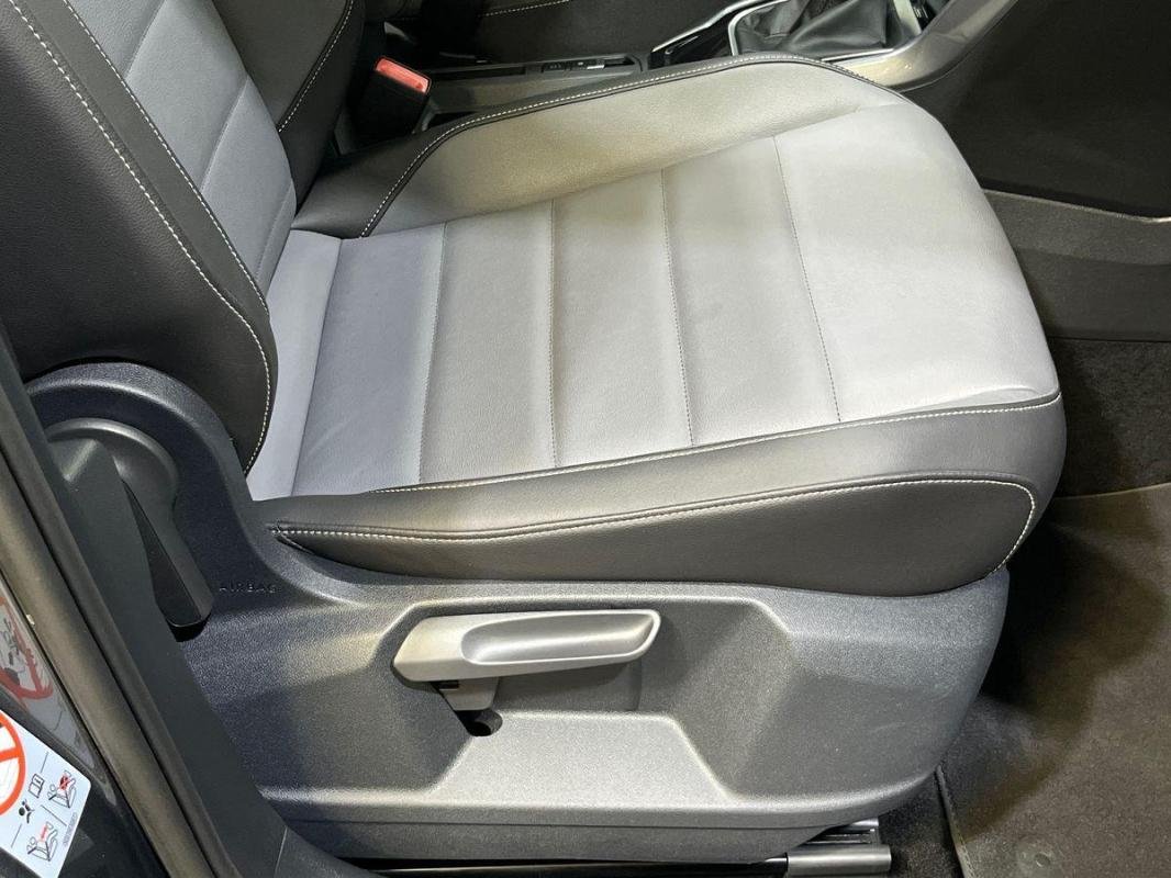 Volkswagen T-Roc - Photo 14