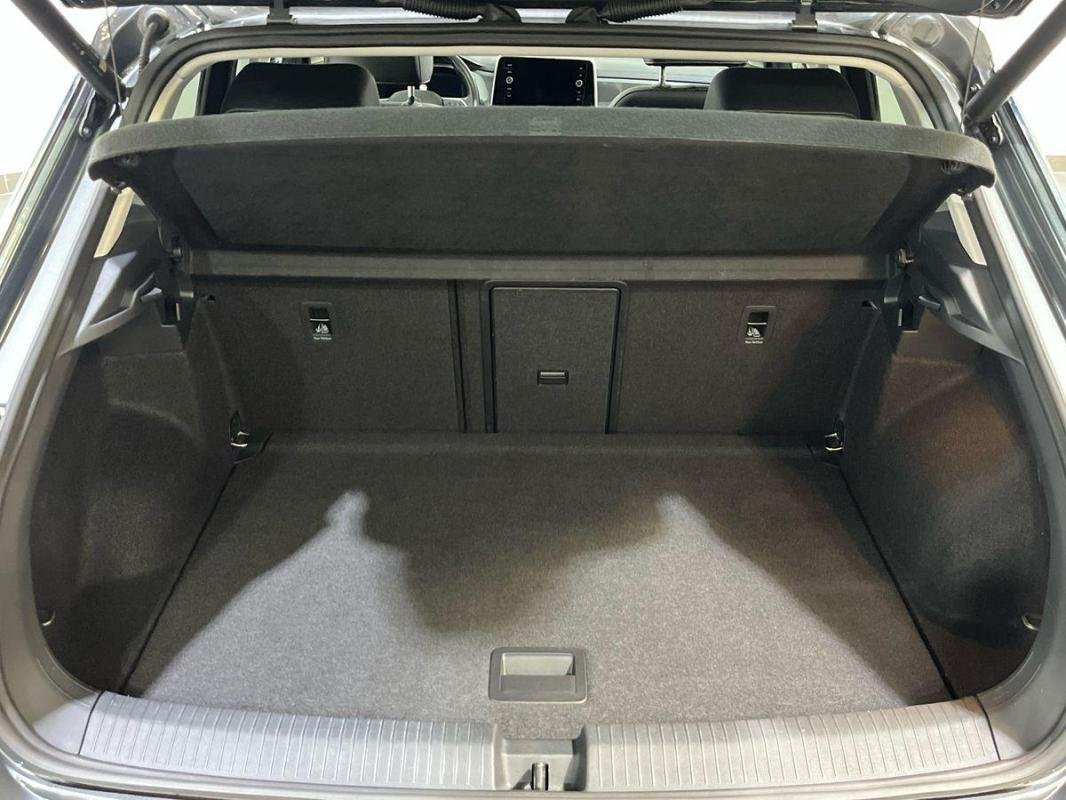 Volkswagen T-Roc - Photo 31