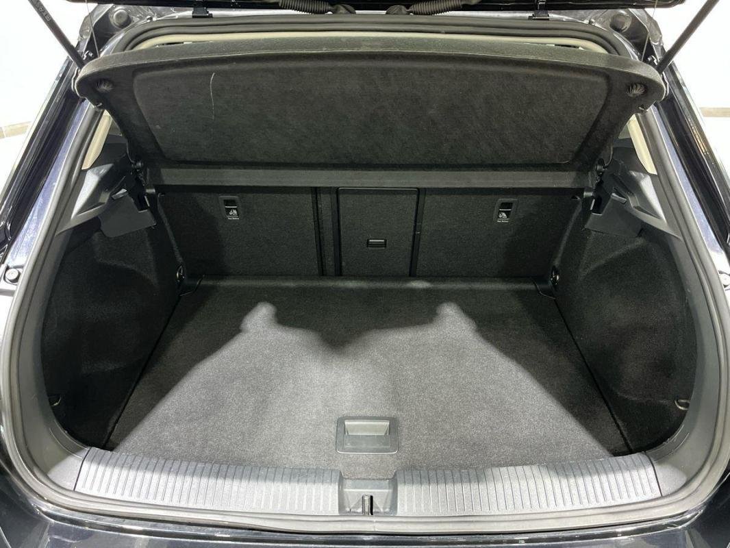 Volkswagen T-Roc - Photo 31