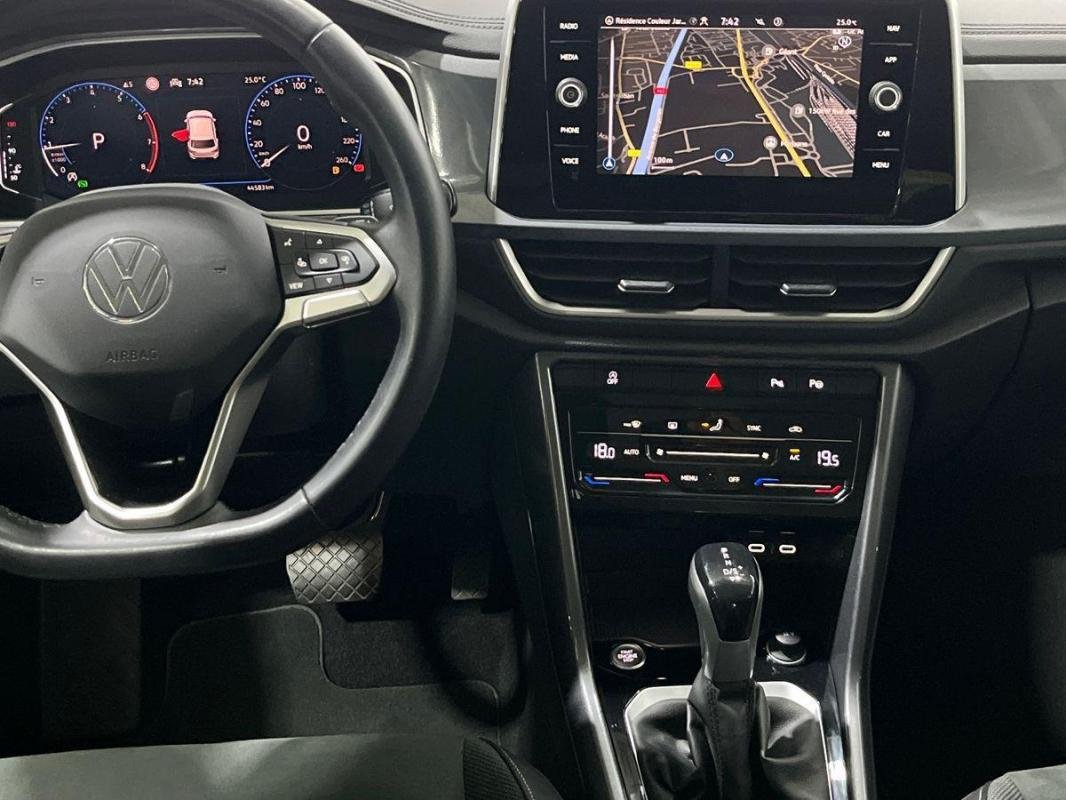 Volkswagen T-Roc - Photo 10