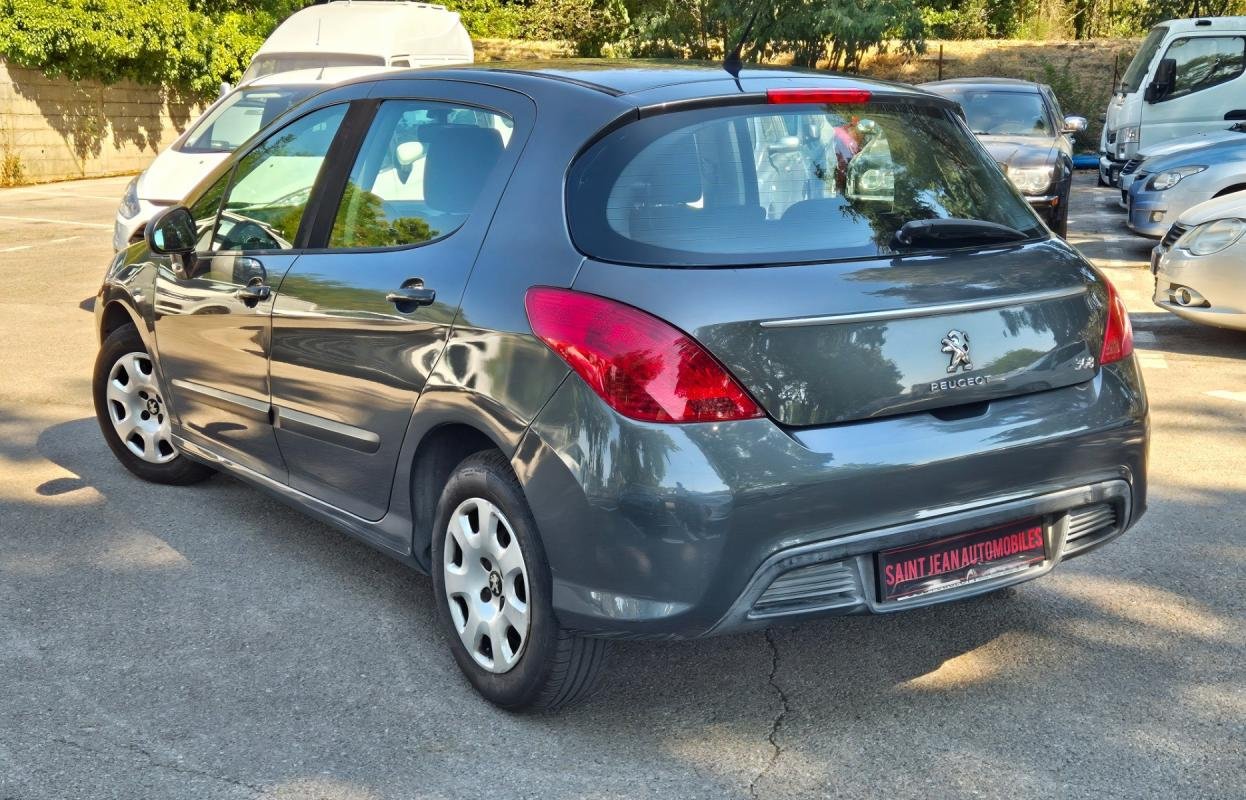Peugeot 308 - Photo 3