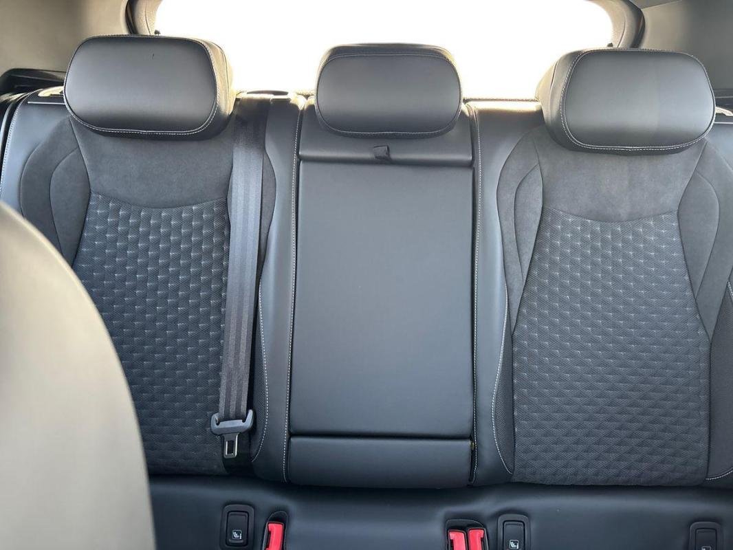 Volkswagen T-Roc - Photo 22