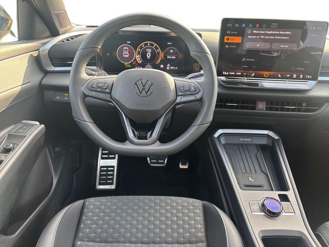 Volkswagen T-Roc - Photo 24