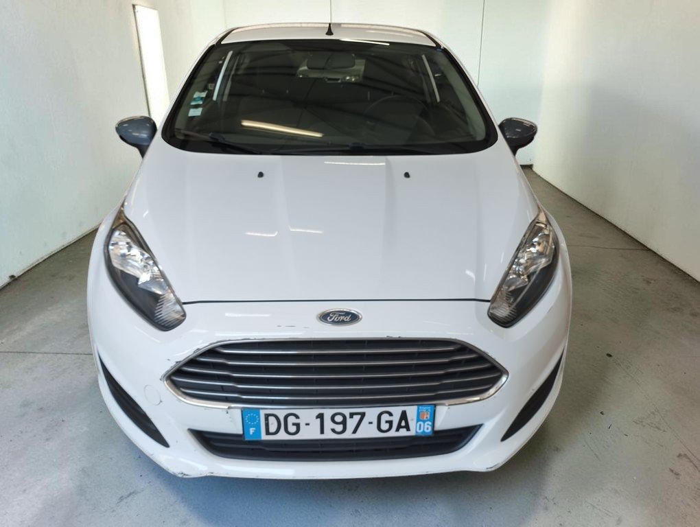 Ford Fiesta - Photo 4