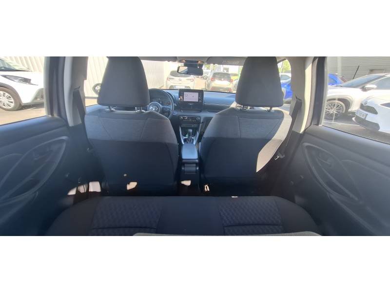 Toyota Yaris - Photo 12