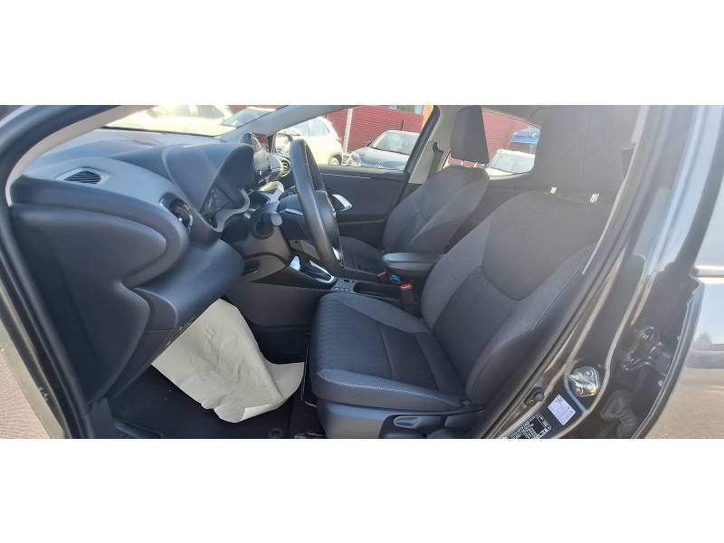 Toyota Yaris - Photo 16