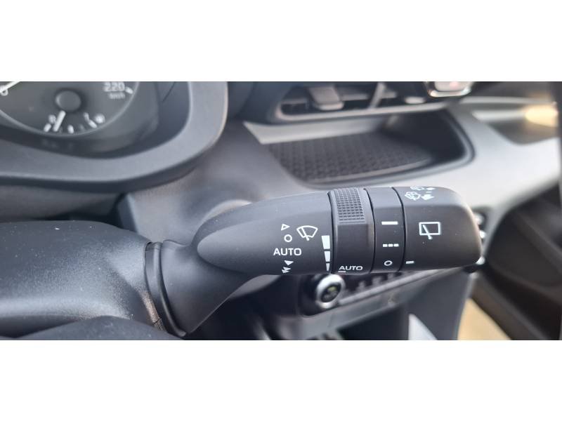 Toyota Yaris - Photo 20