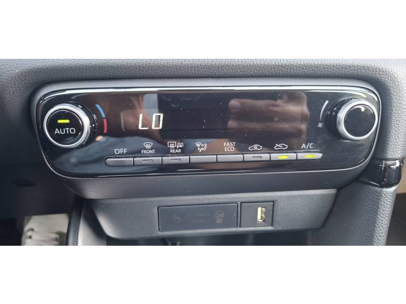Toyota Yaris - Photo 24