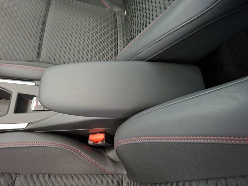 Renault Clio - Photo 24