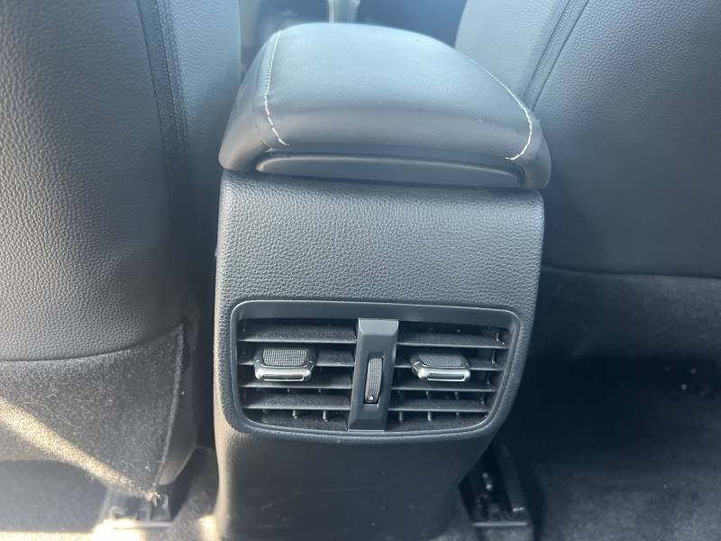 Toyota Corolla - Photo 26