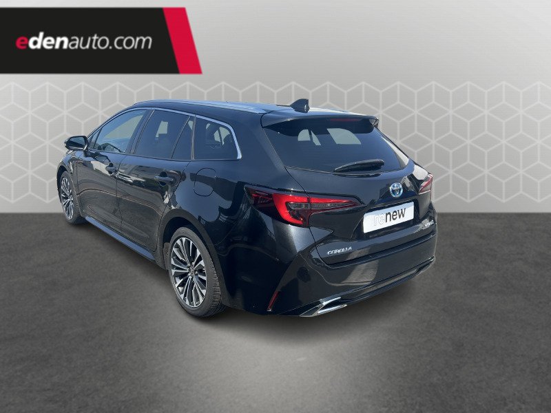 Toyota Corolla - Photo 3
