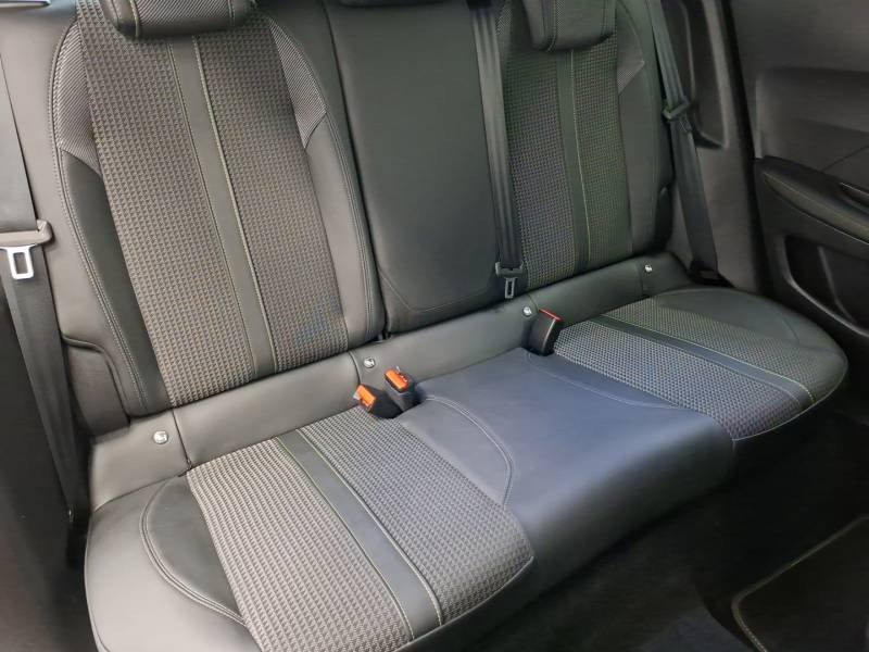 Peugeot 2008 - Photo 12