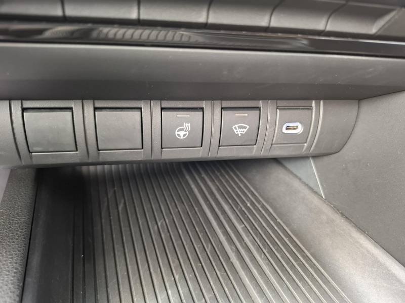 Toyota C-HR - Photo 16