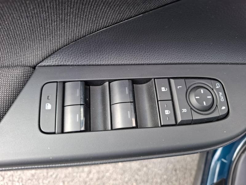 Toyota C-HR - Photo 21