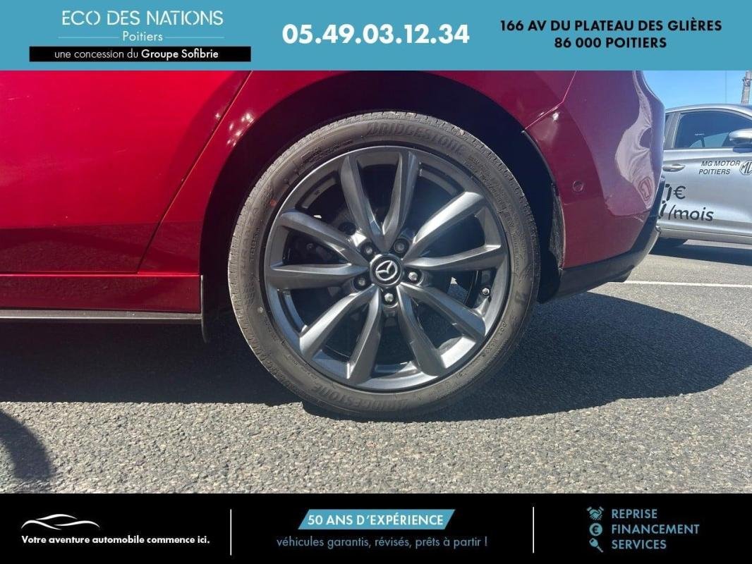Mazda 3 - Photo 11