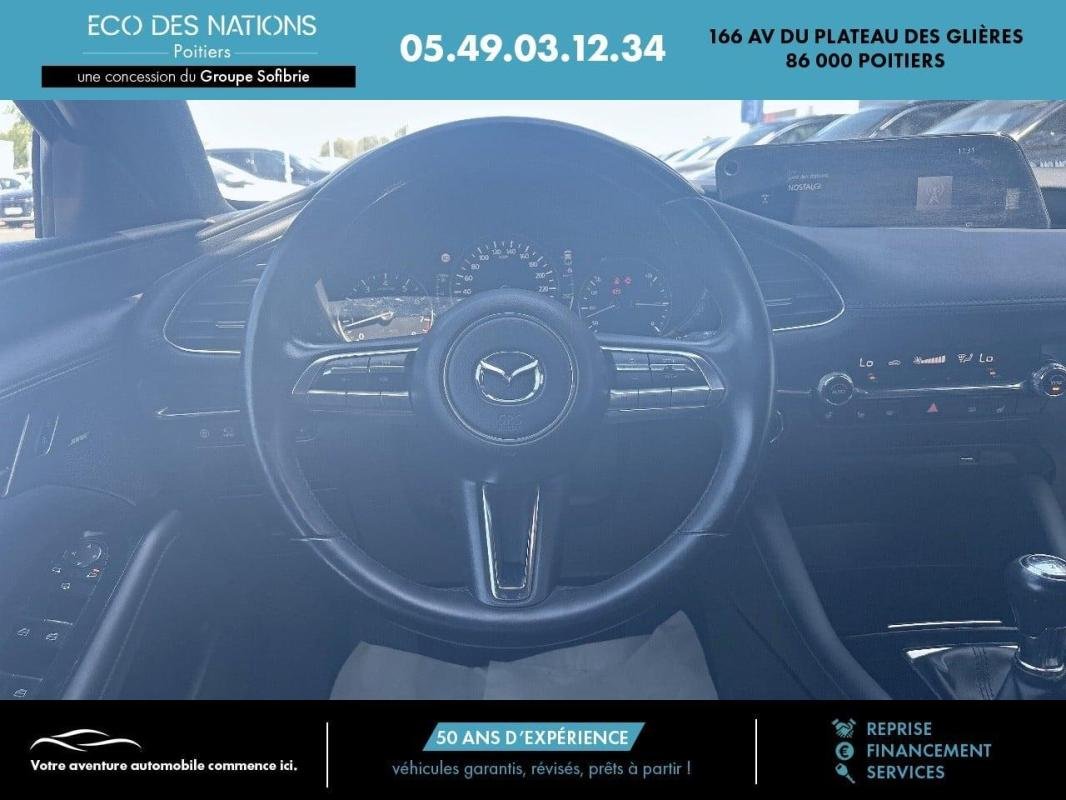 Mazda 3 - Photo 12
