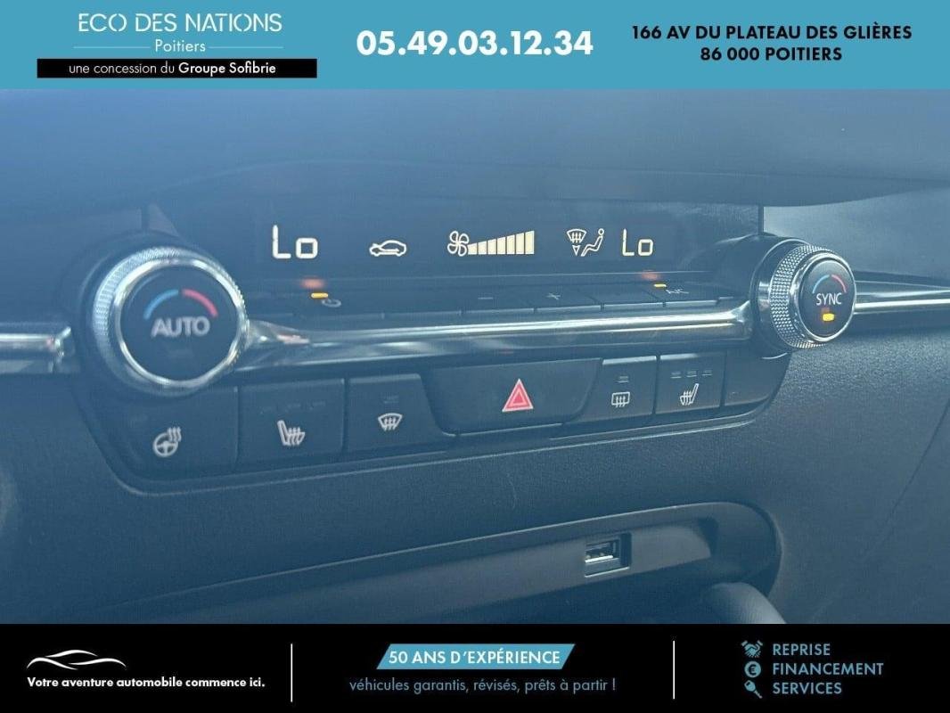 Mazda 3 - Photo 13