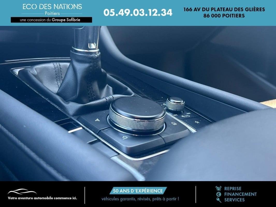 Mazda 3 - Photo 14