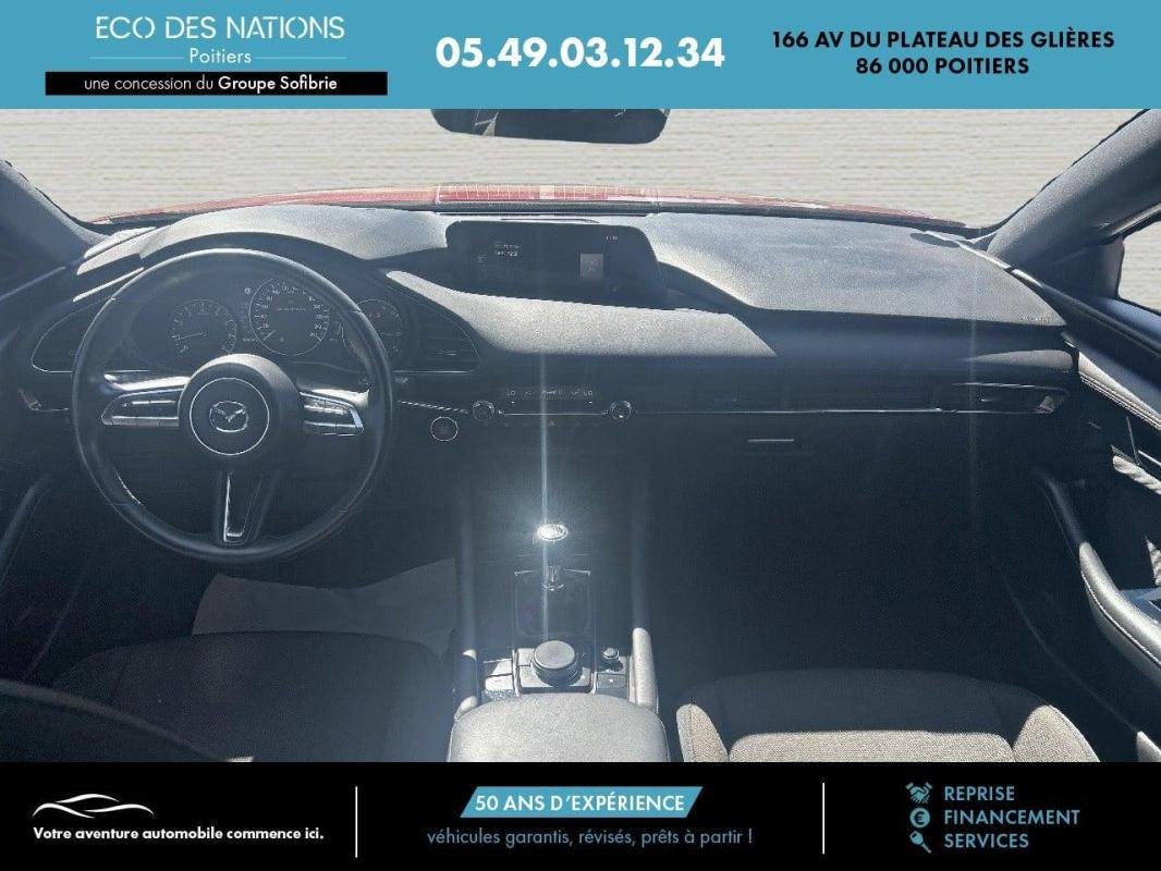 Mazda 3 - Photo 8