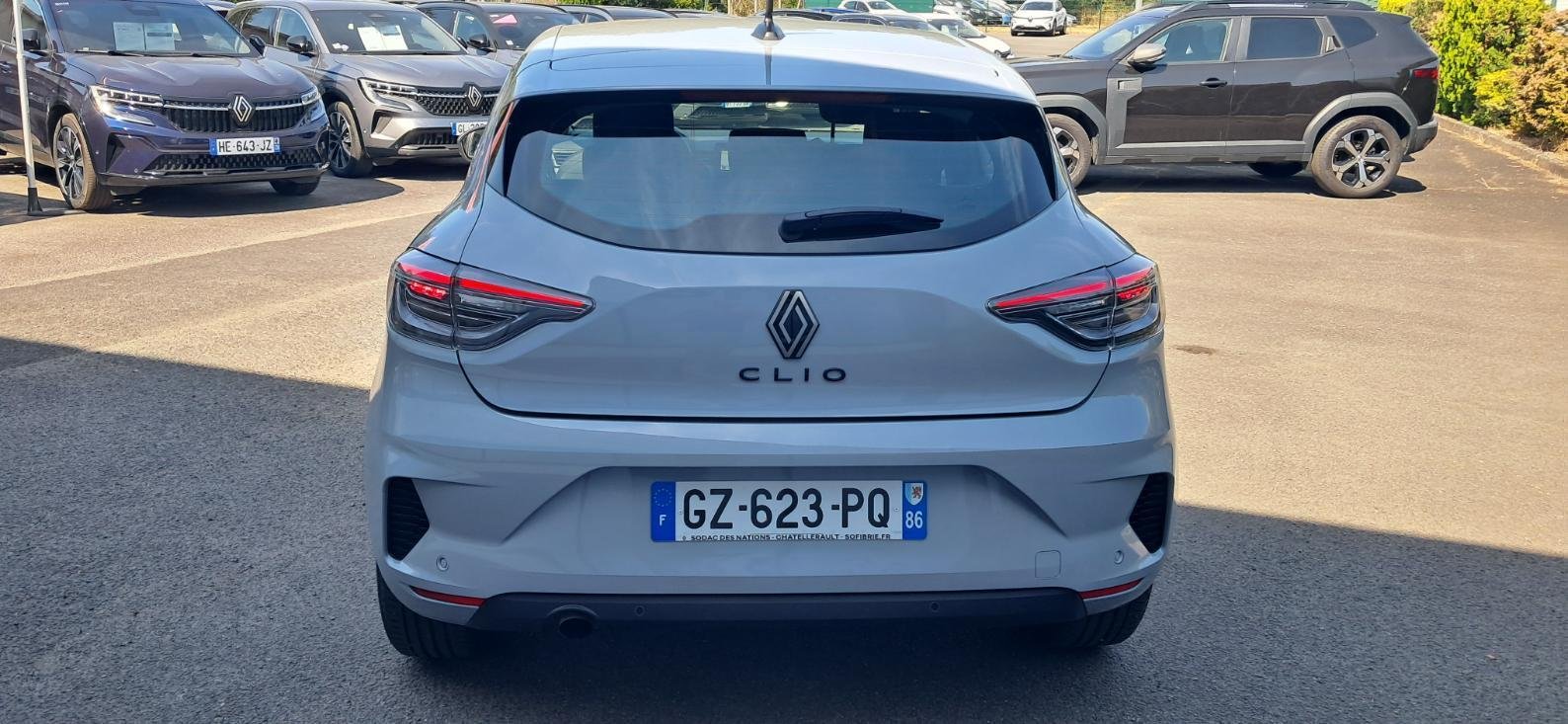 Renault Clio - Photo 13