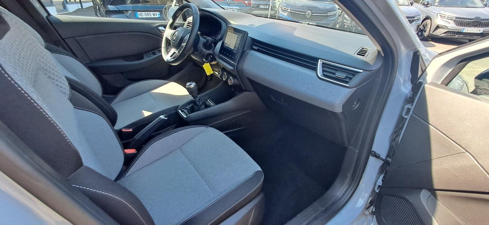 Renault Clio - Photo 2