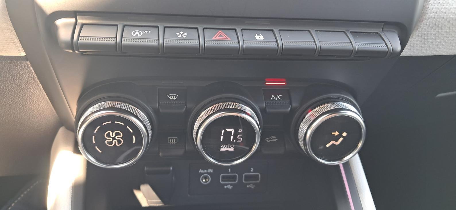 Renault Clio - Photo 14