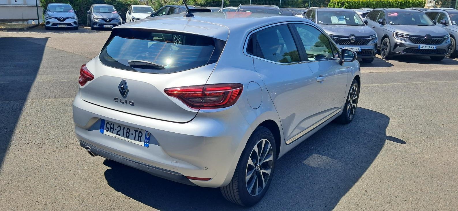 Renault Clio - Photo 6
