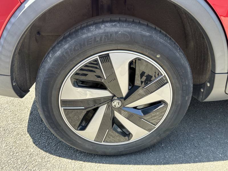 MG ZS - Photo 11