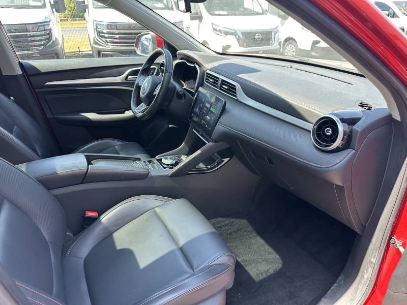 MG ZS - Photo 15