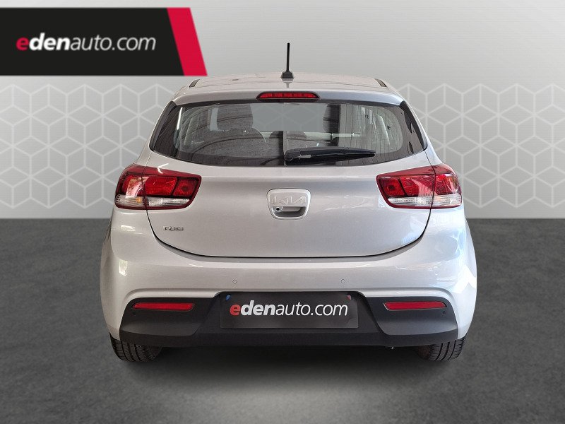 Kia Rio - Photo 3