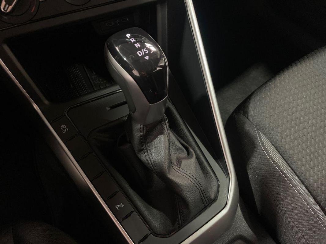 Volkswagen Polo - Photo 11