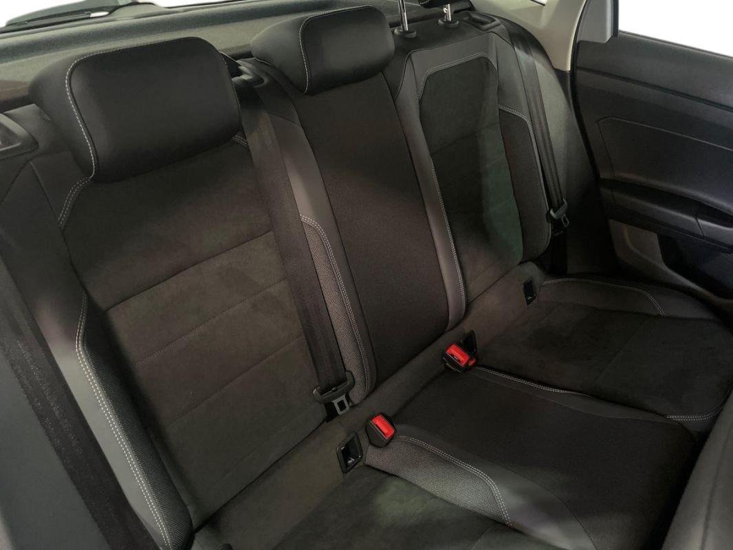 Volkswagen Polo - Photo 23