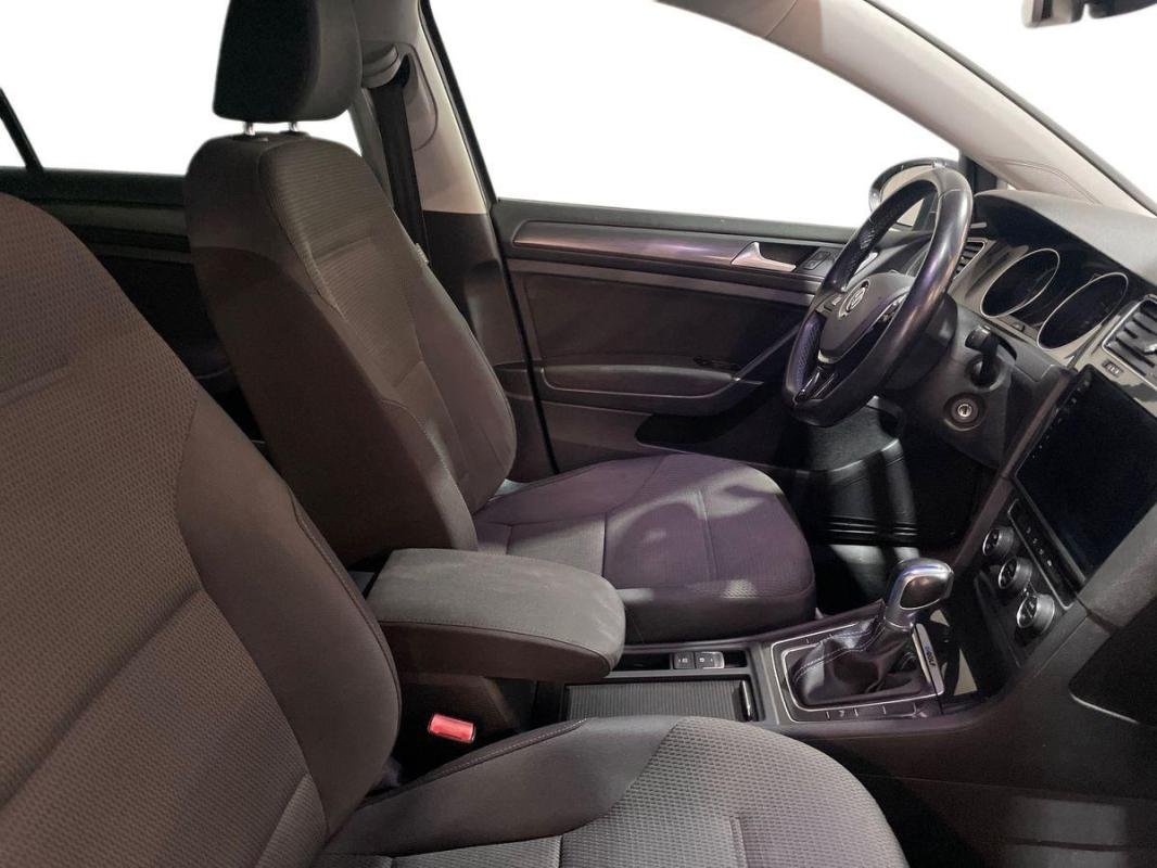 Volkswagen Golf - Photo 13