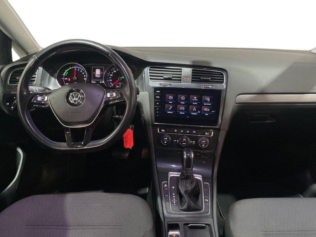 Volkswagen Golf - Photo 8