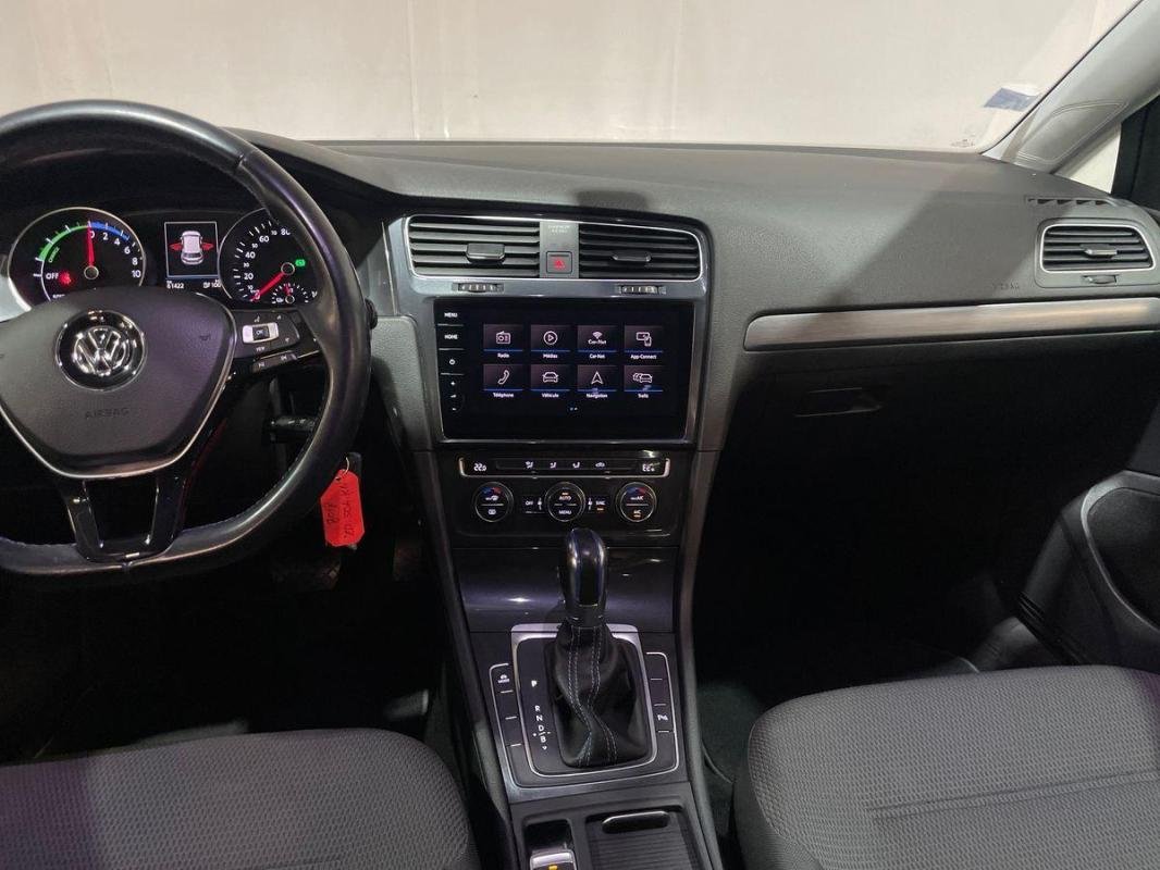 Volkswagen Golf - Photo 10