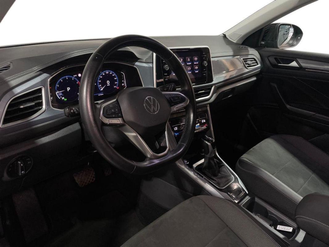Volkswagen T-Roc - Photo 9