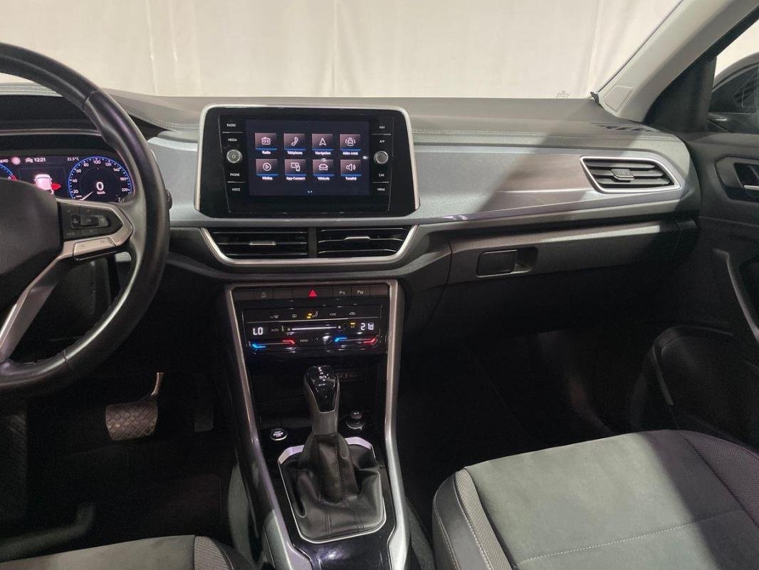Volkswagen T-Roc - Photo 10