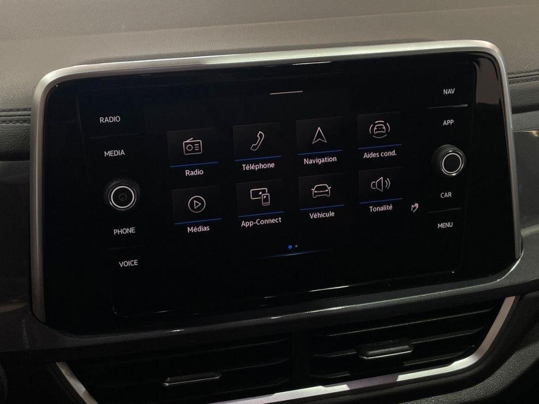 Volkswagen T-Roc - Photo 16
