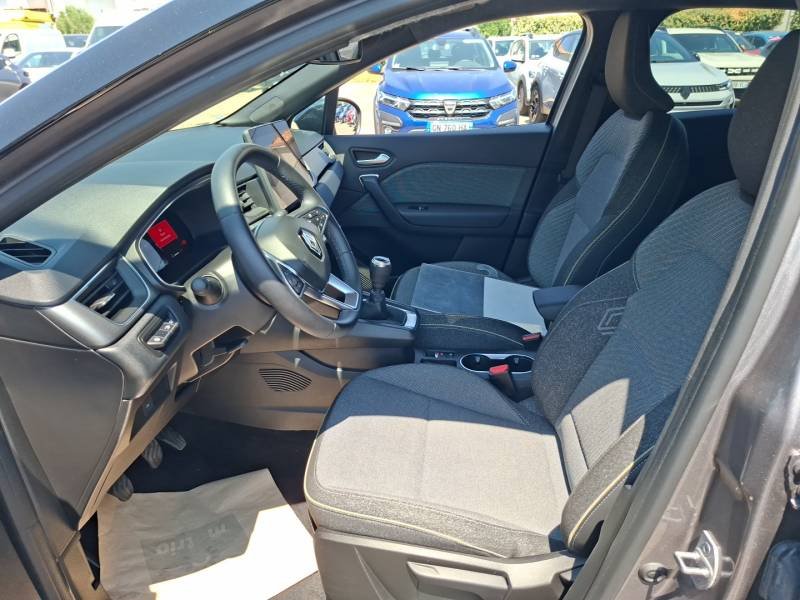 Renault Captur - Photo 10