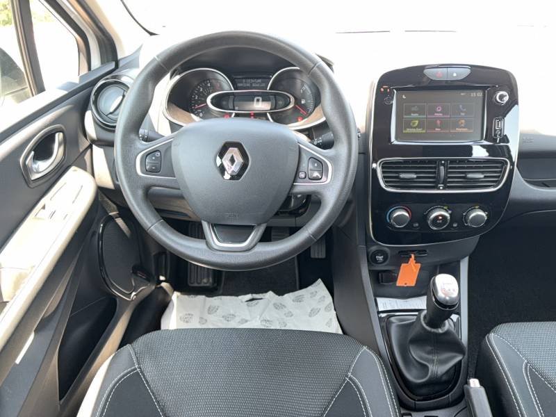 Renault Clio - Photo 14