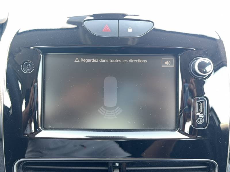 Renault Clio - Photo 18