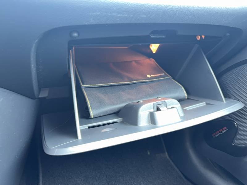 Renault Clio - Photo 22