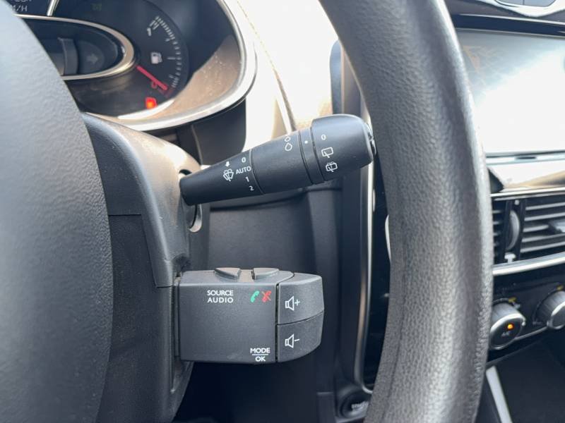 Renault Clio - Photo 27