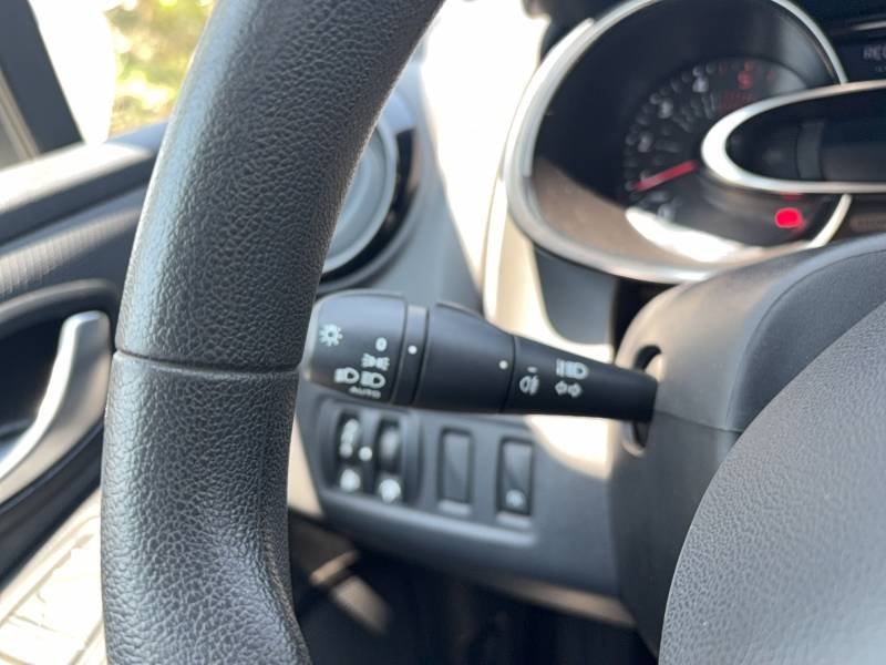 Renault Clio - Photo 28