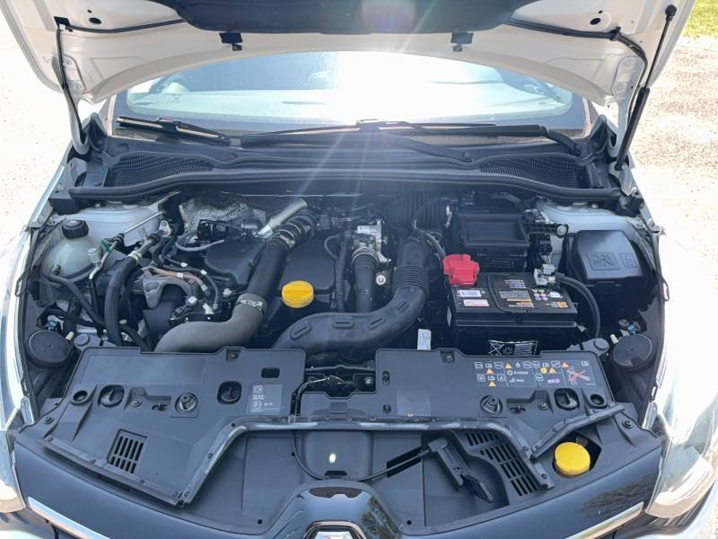 Renault Clio - Photo 31